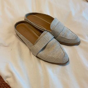 Universal Thread Flats